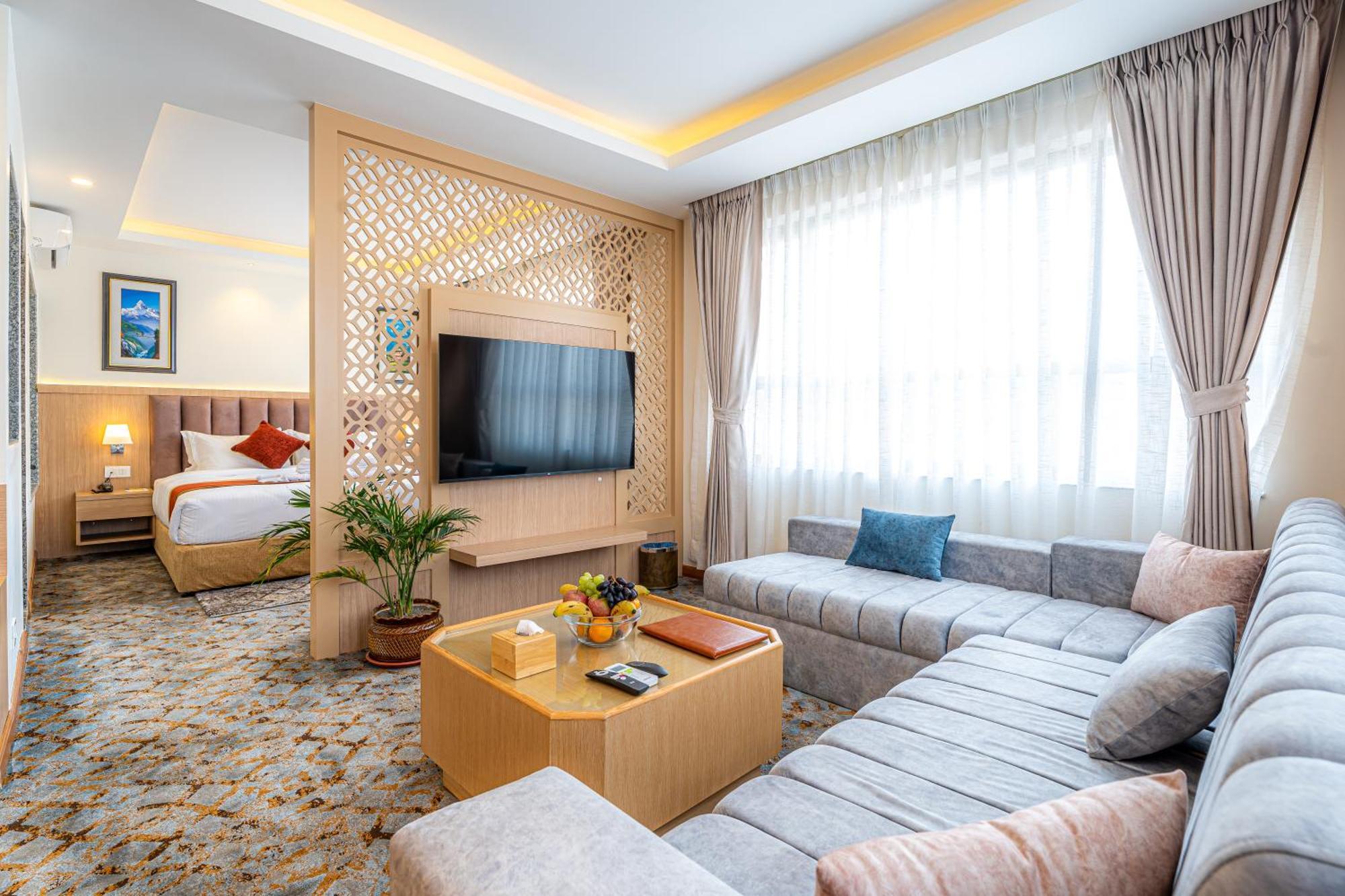 Hotel Crystal Pashupati Kathmandu Esterno foto