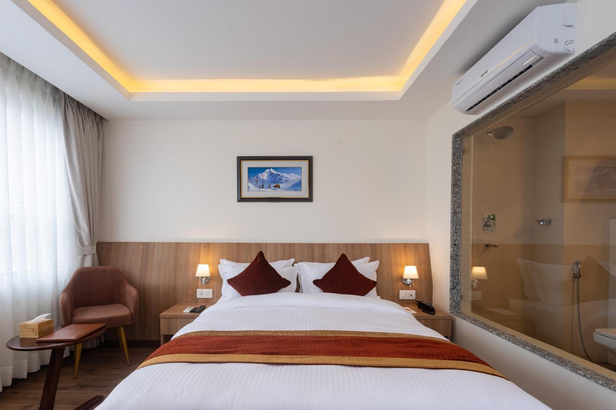 Hotel Crystal Pashupati Kathmandu Esterno foto